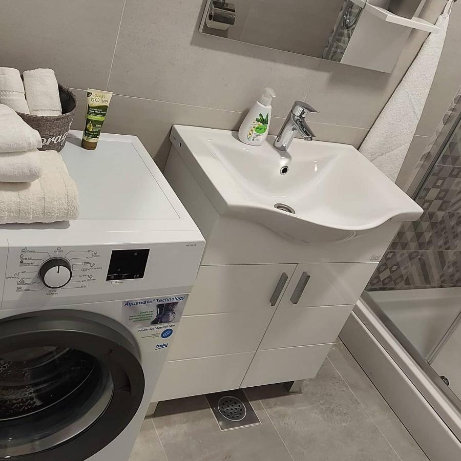באניה לוקה Apartman Green Lux מראה חיצוני תמונה